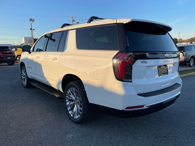 new 2025 Chevrolet Suburban car, priced at $68,640