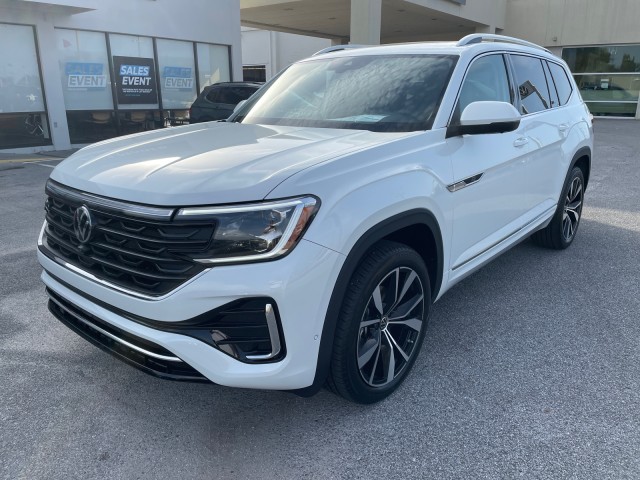 new 2025 Volkswagen Atlas car, priced at $53,995