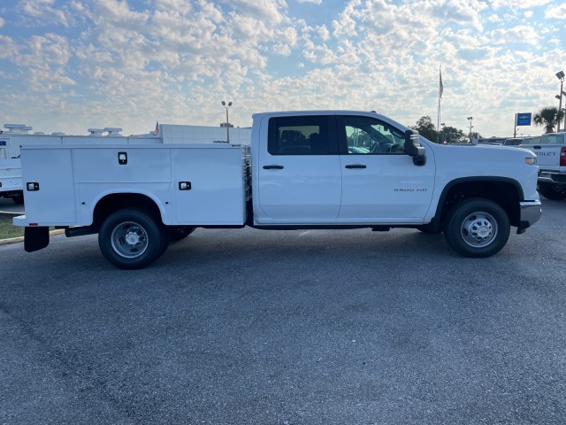 new 2024 Chevrolet Silverado 3500HD CC car, priced at $64,793