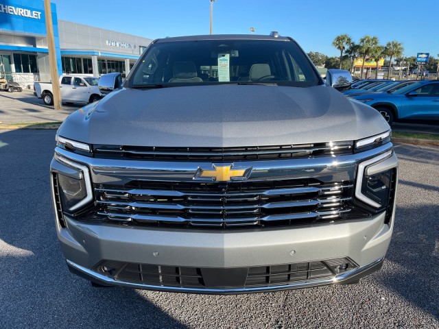 new 2025 Chevrolet Suburban car, priced at $81,875