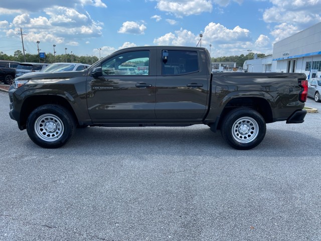 new 2024 Chevrolet Colorado car, priced at $34,975