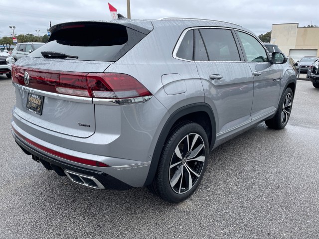 new 2025 Volkswagen Atlas Cross Sport car, priced at $52,799