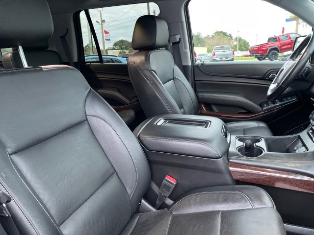 used 2019 GMC Yukon car, priced at $34,995