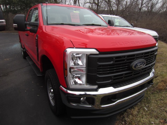 new 2025 Ford F-250 car, priced at $53,972