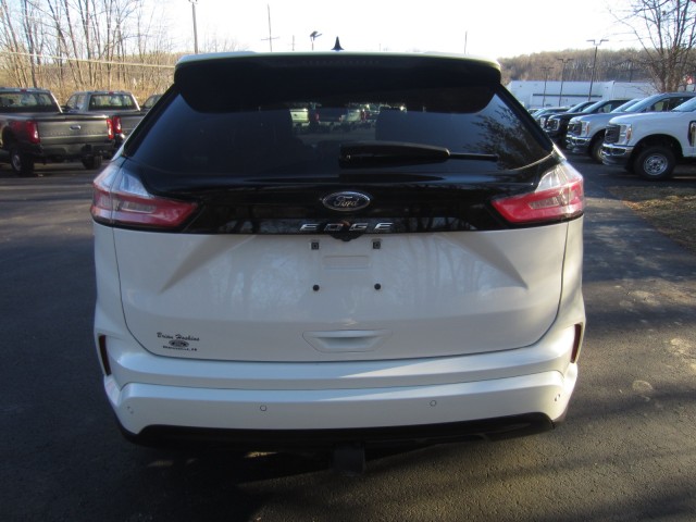 used 2022 Ford Edge car, priced at $29,998