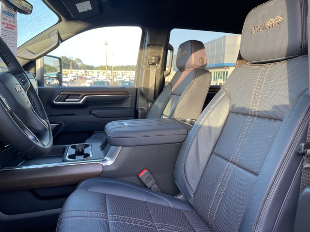 new 2025 Chevrolet Silverado 3500HD car, priced at $92,690