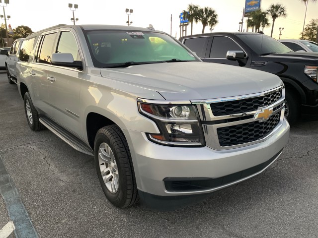 used 2018 Chevrolet Suburban car, priced at $22,995