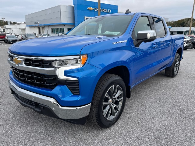 new 2025 Chevrolet Silverado 1500 car, priced at $58,605