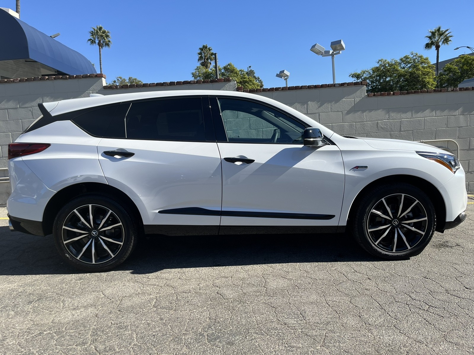 new 2025 Acura RDX car, priced at $56,400