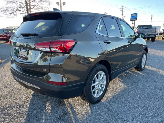 used 2023 Chevrolet Equinox car, priced at $25,995