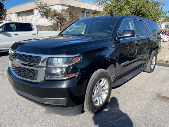 used 2019 Chevrolet Suburban car, priced at $27,995