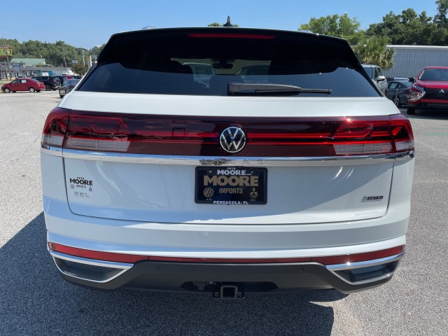 new 2024 Volkswagen Atlas Cross Sport car, priced at $46,799