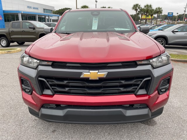 new 2024 Chevrolet Colorado car, priced at $37,800