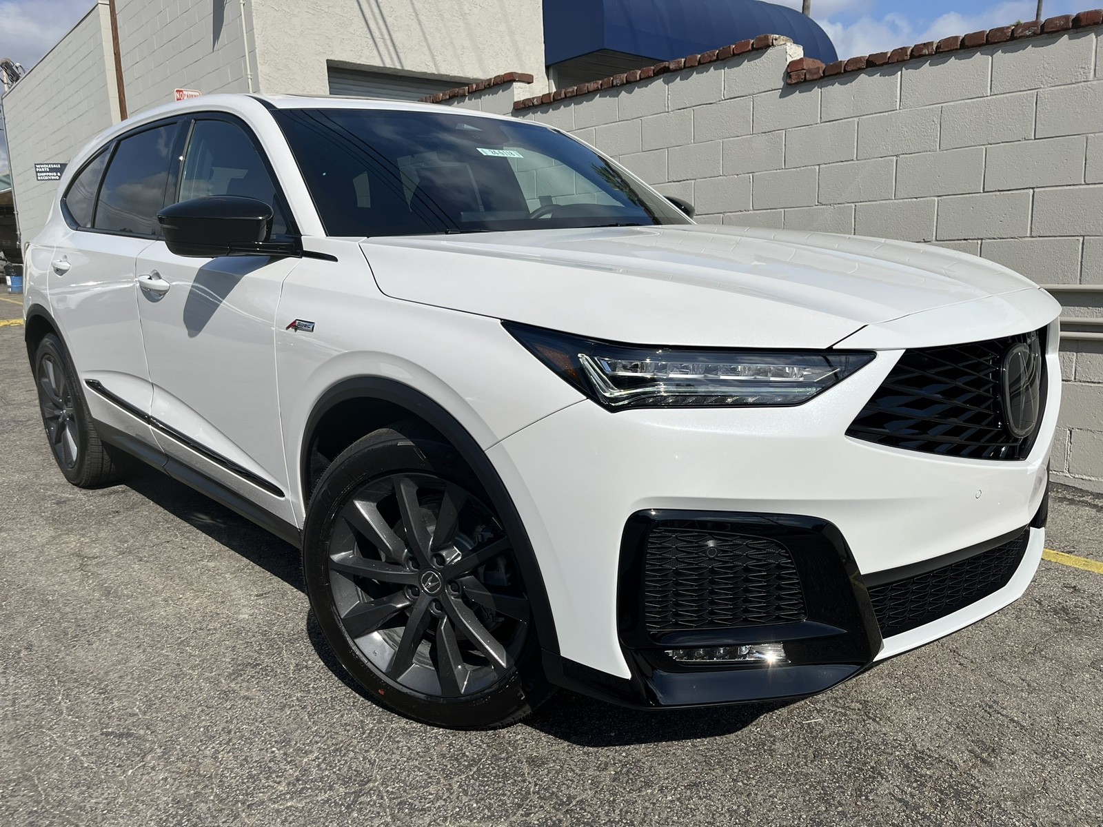 new 2025 Acura MDX car, priced at $63,450