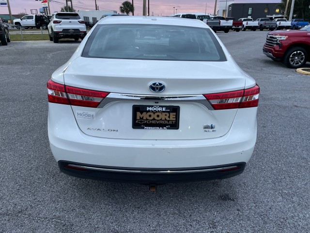 used 2013 Toyota Avalon Hybrid car, priced at $9,995