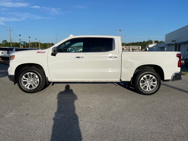 used 2024 Chevrolet Silverado 1500 car, priced at $57,995