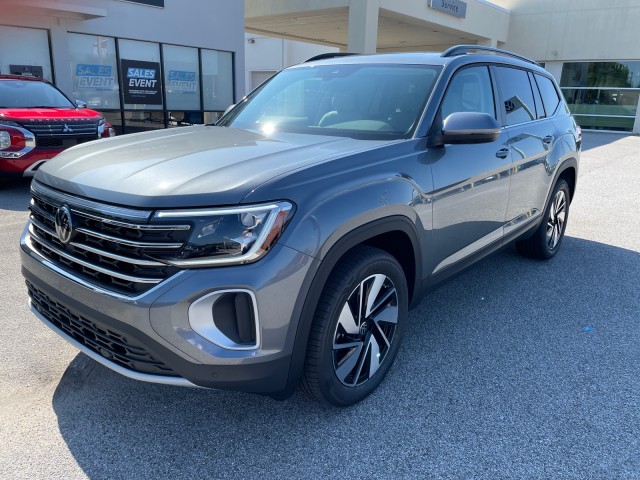 new 2024 Volkswagen Atlas car, priced at $43,199