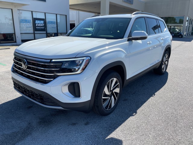 new 2025 Volkswagen Atlas car, priced at $44,199