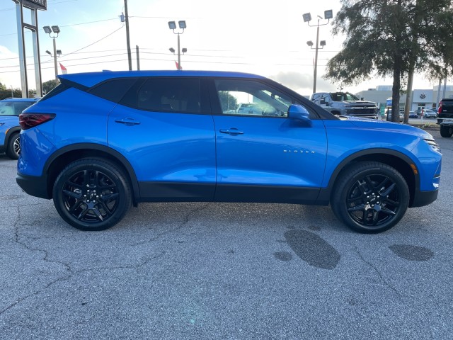 new 2025 Chevrolet Blazer car, priced at $38,585