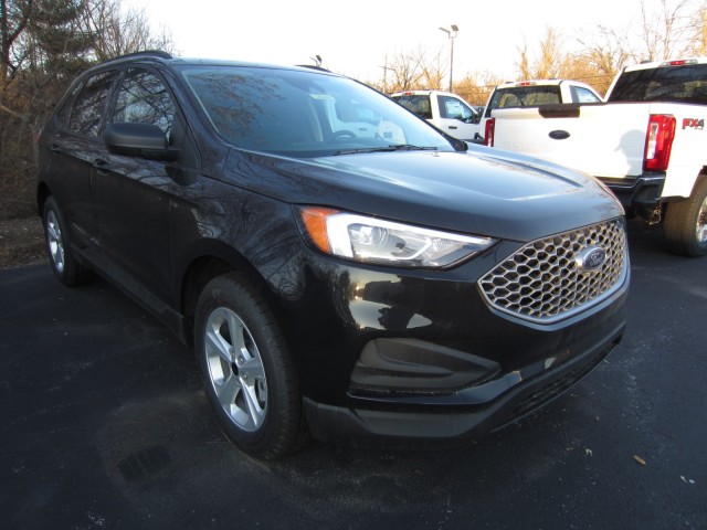 new 2024 Ford Edge car, priced at $36,498