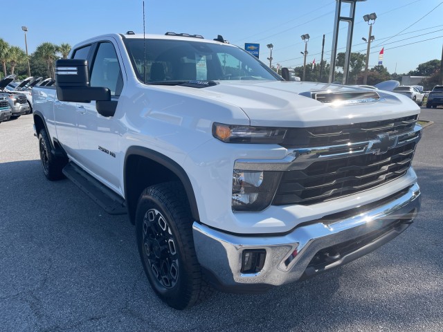 new 2024 Chevrolet Silverado 2500HD car, priced at $61,810