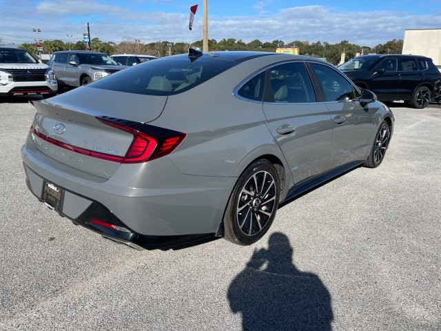 used 2021 Hyundai Sonata car, priced at $23,995