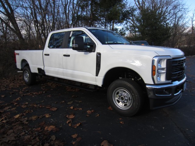 new 2024 Ford F-250 car, priced at $53,998