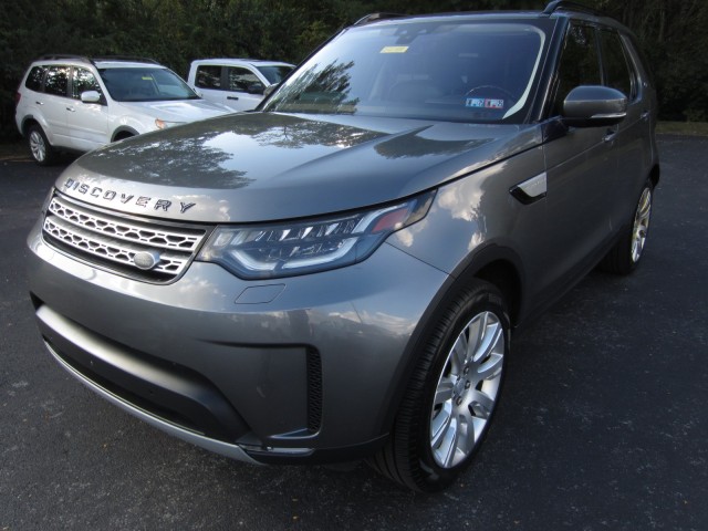 used 2017 Land Rover Discovery car, priced at $17,895