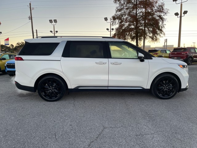 used 2022 Kia Carnival car, priced at $35,995