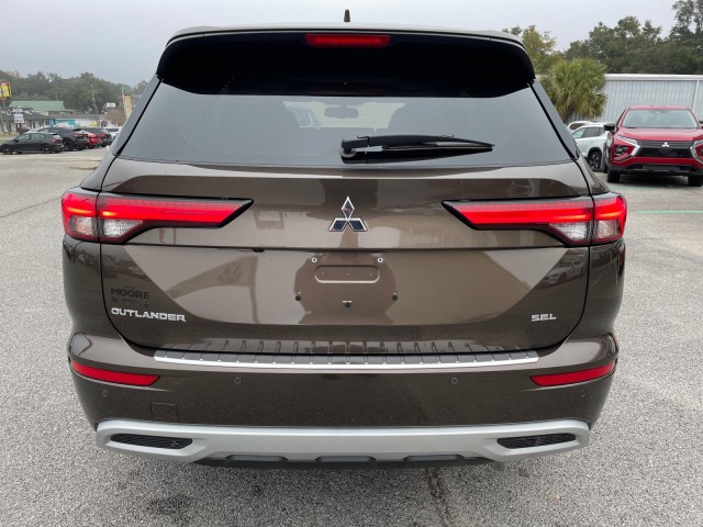 new 2024 Mitsubishi Outlander car, priced at $39,945