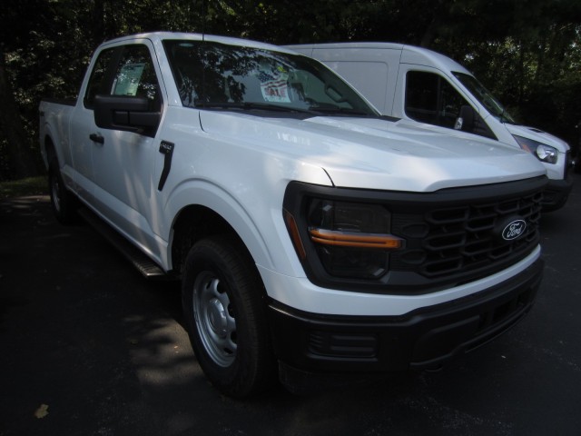 new 2024 Ford F-150 car, priced at $46,338