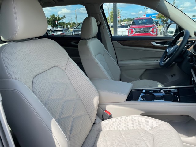 new 2024 Volkswagen Atlas car, priced at $42,999