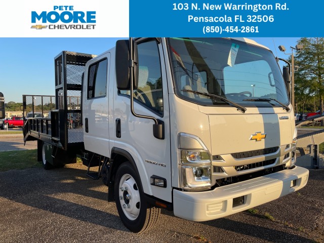 new 2024 Chevrolet 4500 HG LCF Gas car, priced at $75,772