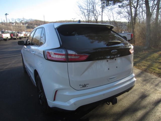 used 2022 Ford Edge car, priced at $29,998