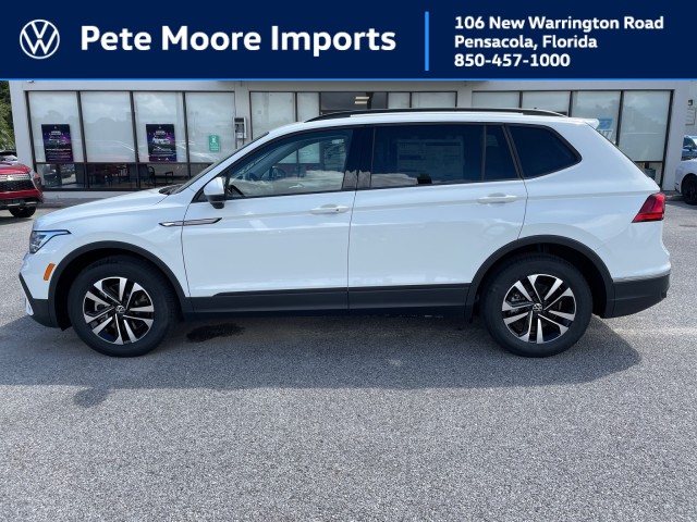 new 2024 Volkswagen Tiguan car, priced at $27,915