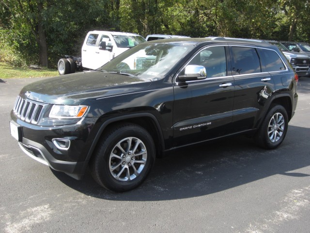 used 2014 Jeep Grand Cherokee car, priced at $16,998