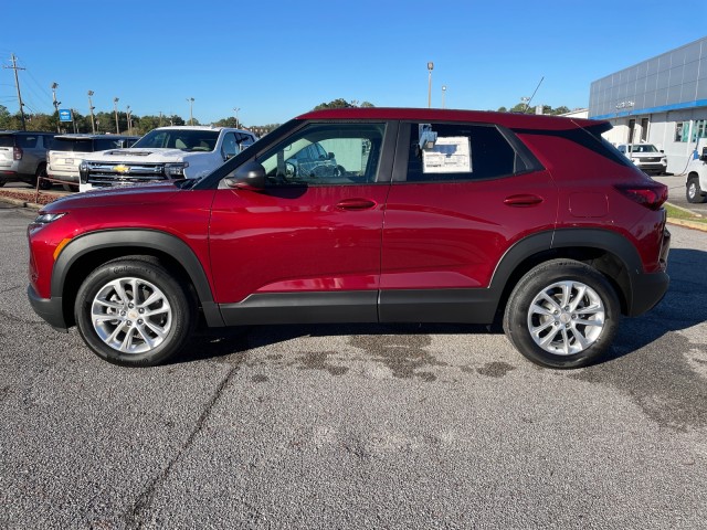 new 2025 Chevrolet TrailBlazer car, priced at $25,285