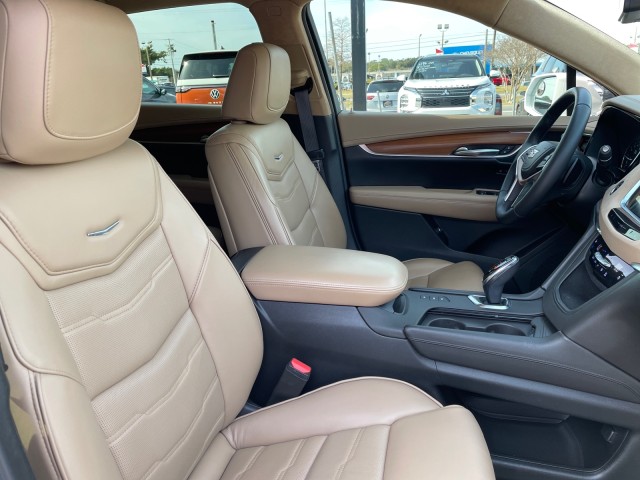 used 2018 Cadillac XT5 car, priced at $23,995