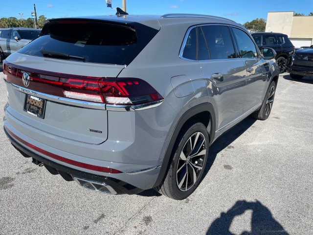 new 2025 Volkswagen Atlas Cross Sport car, priced at $53,279