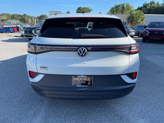 new 2024 Volkswagen ID.4 car, priced at $35,956