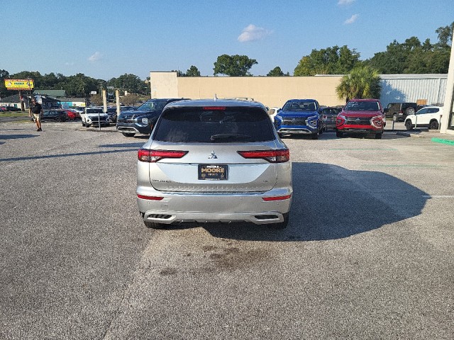 new 2024 Mitsubishi Outlander car, priced at $33,815