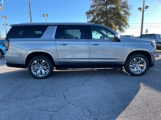 new 2025 Chevrolet Suburban car, priced at $81,875