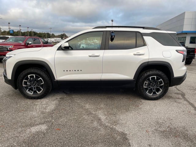 new 2025 Chevrolet Equinox car, priced at $38,290