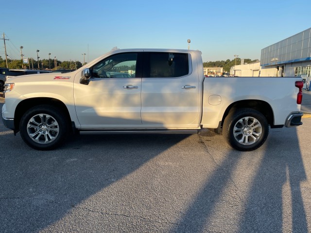 new 2025 Chevrolet Silverado 1500 car, priced at $72,900