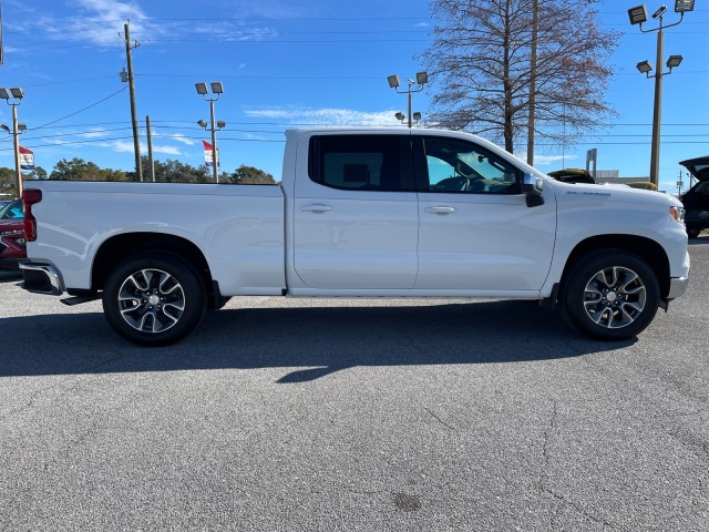 new 2025 Chevrolet Silverado 1500 car, priced at $58,360