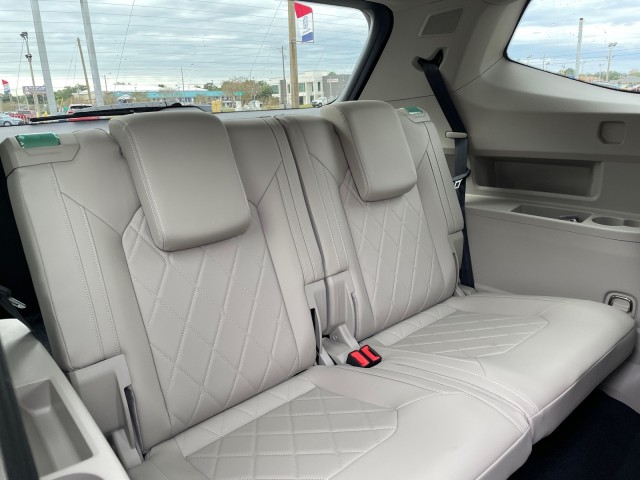 new 2025 Volkswagen Atlas car, priced at $55,901
