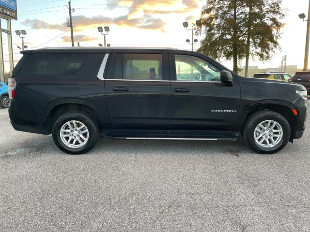 used 2023 Chevrolet Suburban car, priced at $52,995