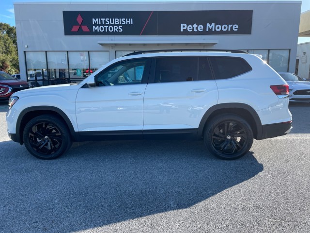 used 2022 Volkswagen Atlas car, priced at $32,995