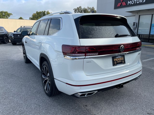 new 2025 Volkswagen Atlas car, priced at $53,995