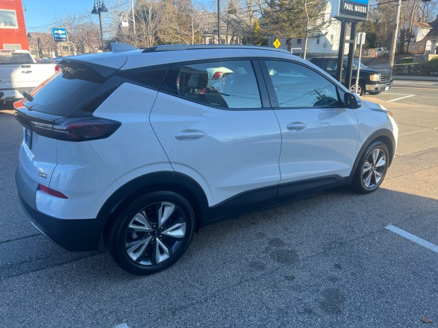 used 2022 Chevrolet Bolt EUV car, priced at $18,988